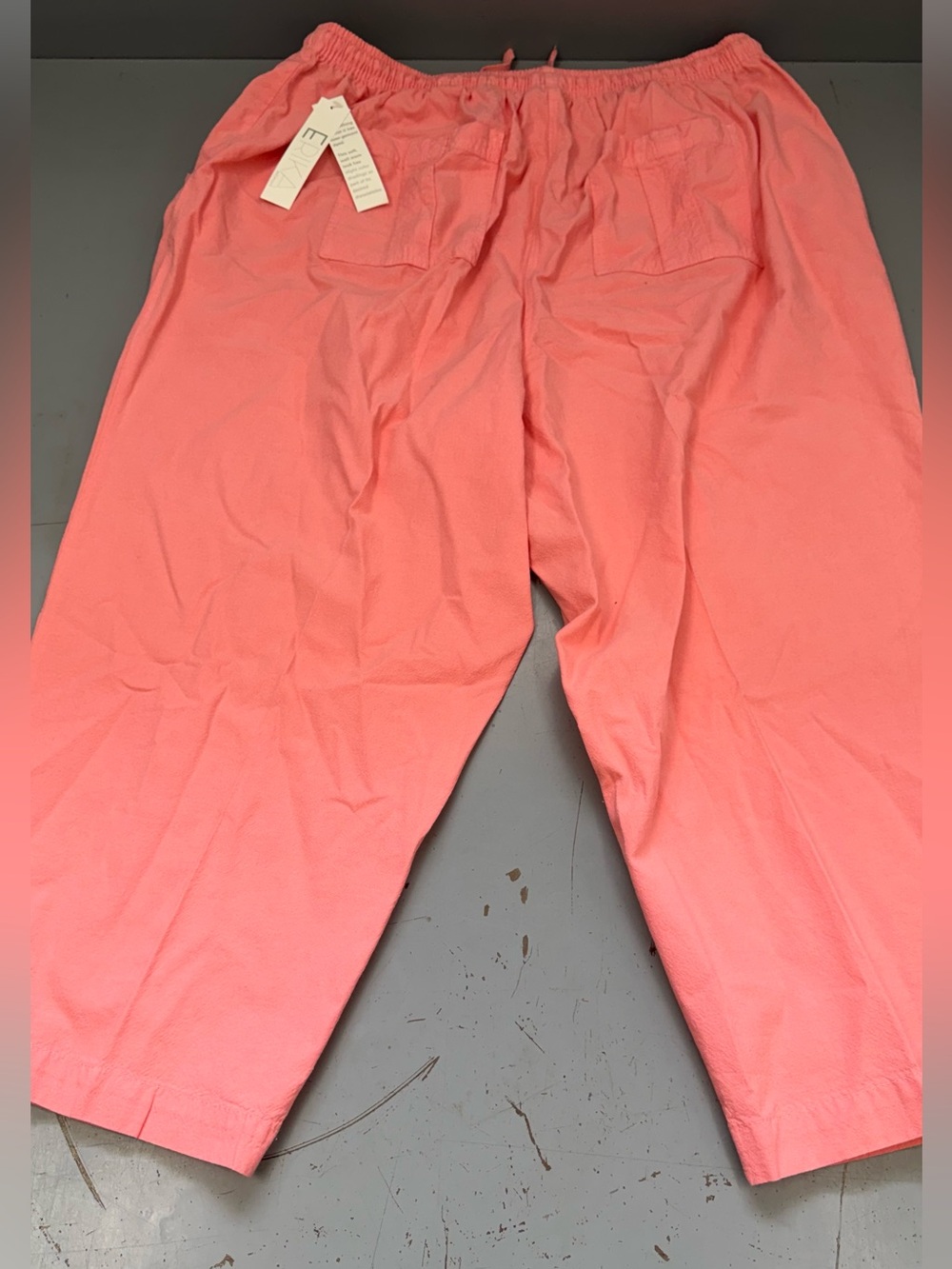 Erika Coral Cropped Pull-On Plus Size Pants 1XL